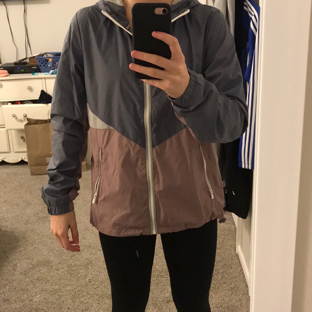 Garage Windbreaker w hood